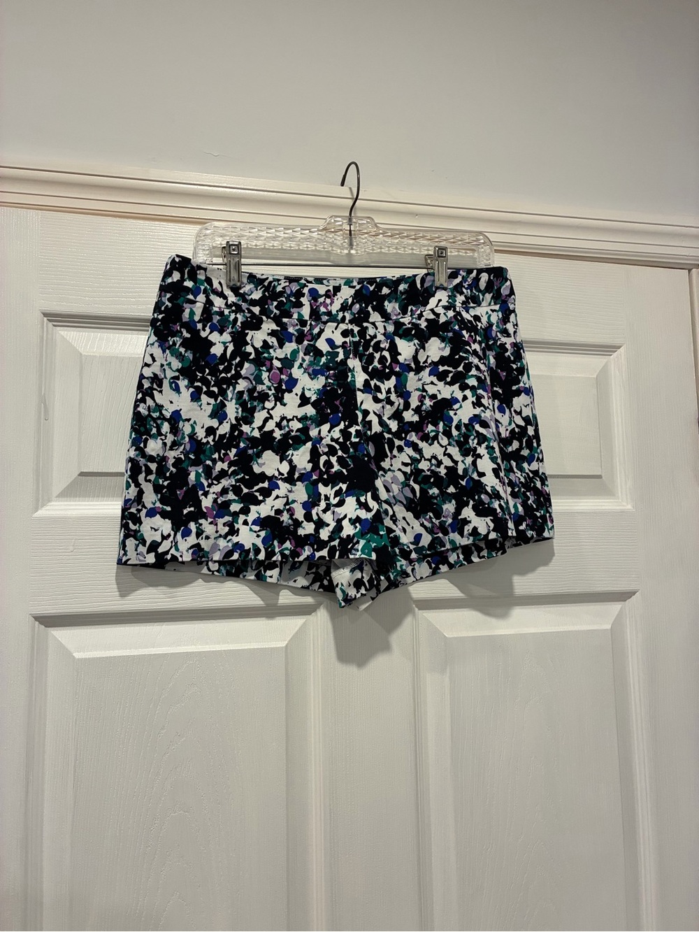 Margaret M Abstract Floral Skort - White, Black & Teal Accents